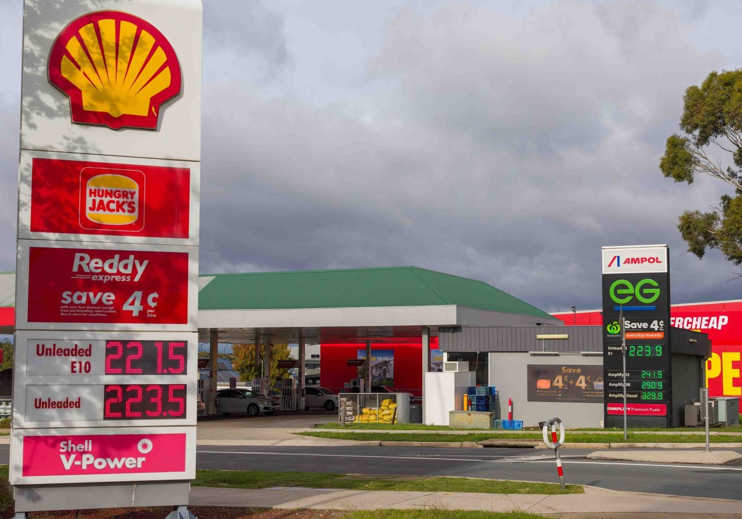 Shell and Ampol Gungahlin Price Boards as at 10 April 2026